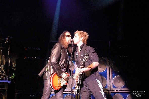 Ace Frehley; Northern Lights Theater, Milwaukee WI; November 6, 2009.