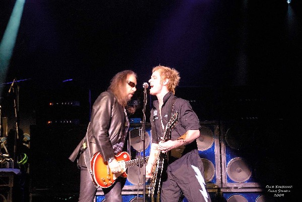 Ace Frehley; Northern Lights Theater, Milwaukee WI; November 6, 2009.