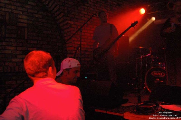 13 Pills; Heartbreakers Gentleman's Club; July 13, 2007; West Allis, WI.