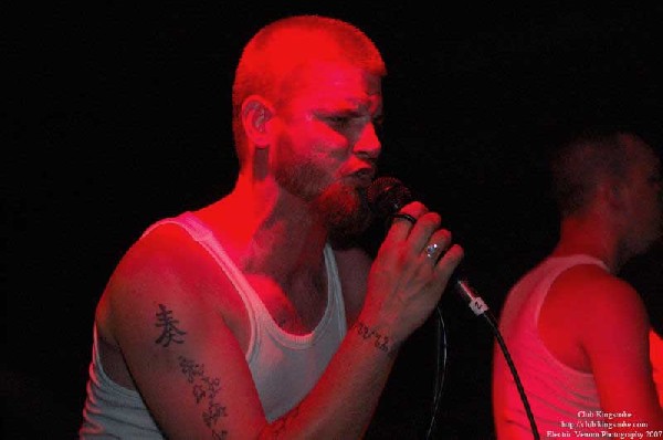 40 oz Fist,  The Rave Bar, Milwaukee WI, July 28, 2007.