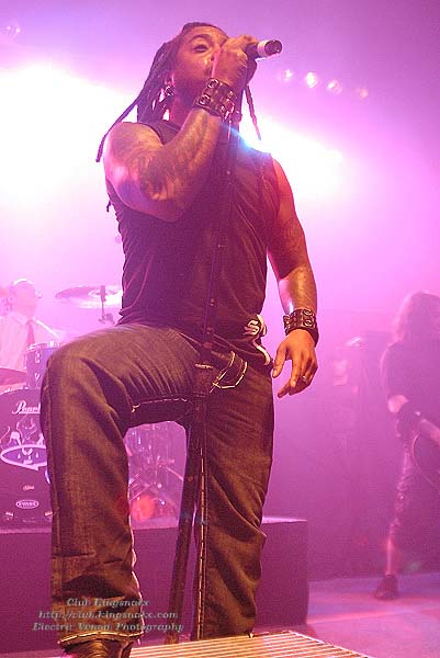 Sevendust.; The Rave, Milwaukee WI; March 20, 2009.