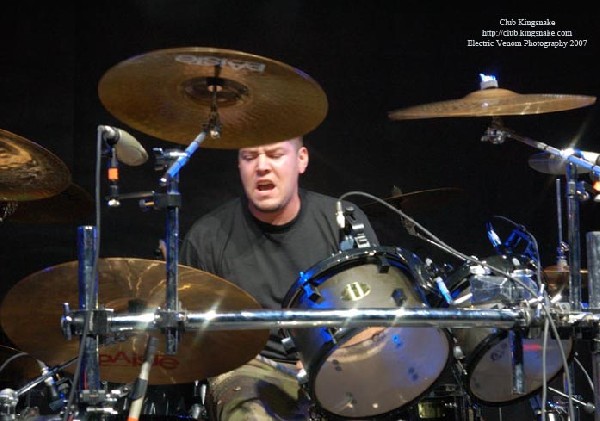 Droid; The Rave, Milwaukee WI; October 1, 2007.