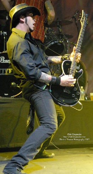 Hellyeah; The Rave, Milwaukee WI; October 1, 2007.