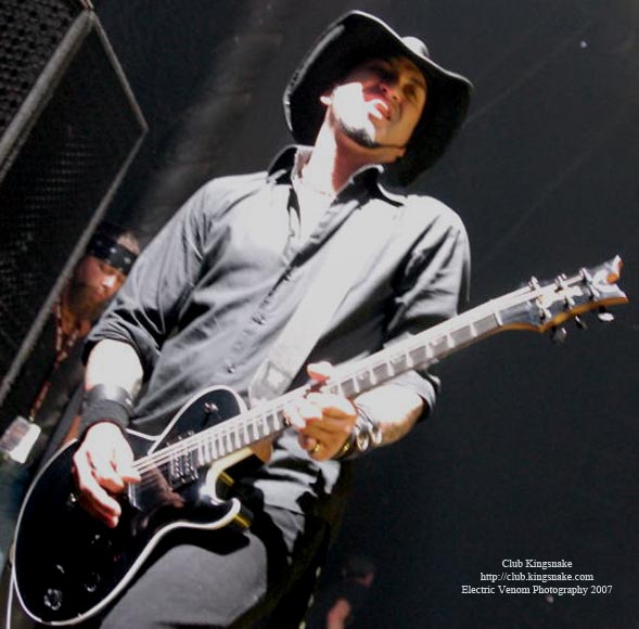 Hellyeah; The Rave, Milwaukee WI; October 1, 2007.