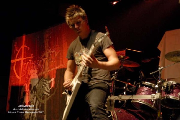 The Confession; The Rave, Milwaukee WI; September 19, 2007.