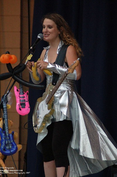 Binky Tunny and the Farmland Chokehold; Summerfest; July 3, 2007; Milwaukee