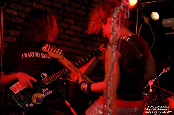 Binky Tunny and the Farmland Chokehold; April 28th, 2007; Heart Breakers Ge