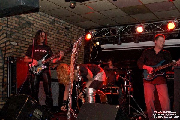 Binky Tunny and the Farmland Chokehold; April 28th, 2007; Heart Breakers Ge