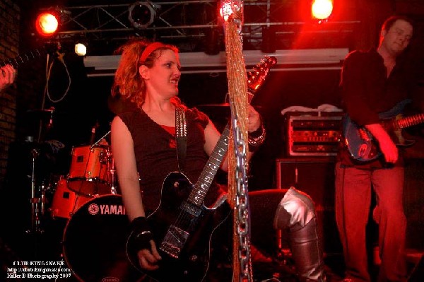 Binky Tunny and the Farmland Chokehold; April 28th, 2007; Heart Breakers Ge