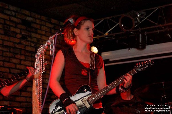 Binky Tunny and the Farmland Chokehold; April 28th, 2007; Heart Breakers Ge