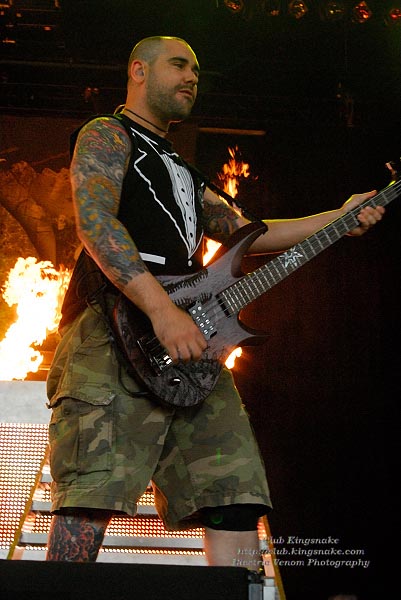 Killswitch Engage; First Midwest Bank Amphitheatre; Mayhem Fest 2009.