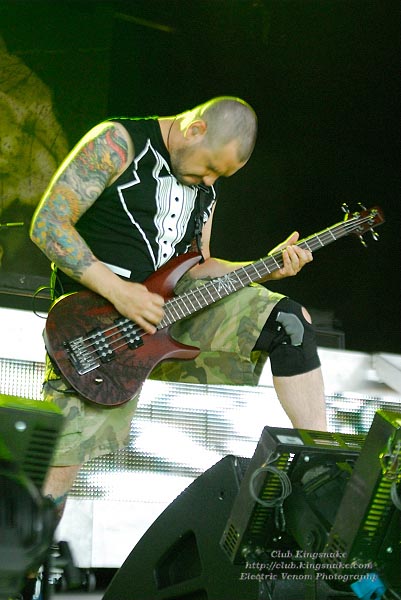 Killswitch Engage; First Midwest Bank Amphitheatre; Mayhem Fest 2009.