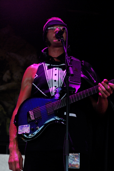 Killswitch Engage; First Midwest Bank Amphitheatre; Mayhem Fest 2009.