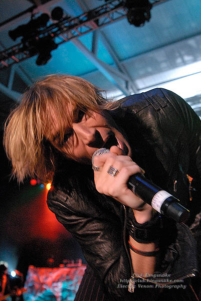 Lovehammers, Summerfest Milwaukee WI June 2010