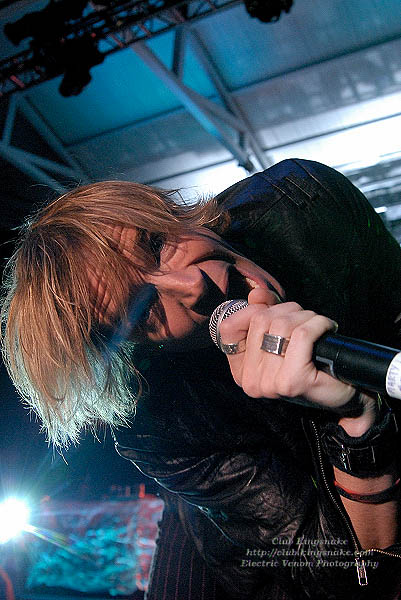 Lovehammers, Summerfest Milwaukee WI June 2010