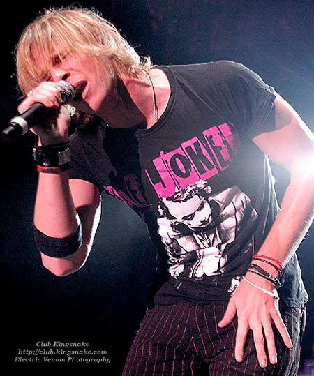 Lovehammers, Summerfest Milwaukee WI June 2010