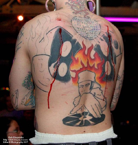 Suspension by Nu Ethix Suspensions, April 6, 2007, Heart Breakers Gentleman