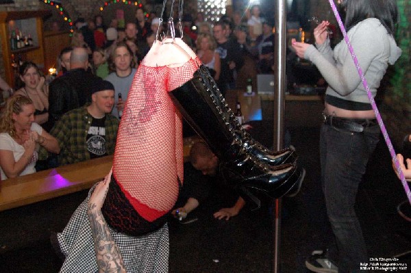 Suspension by Nu Ethix Suspensions, April 6, 2007, Heart Breakers Gentleman