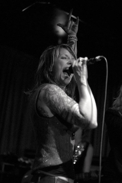 Patrice Pike - Momo's