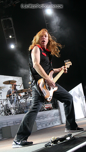 Jeff Pilson of Foreigner