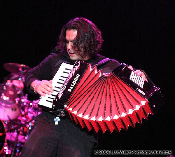 Los Lonely Boys keyboard/acordian player