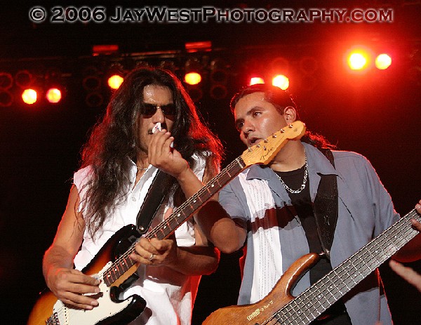 Pickin' a winner  with The Los Lonely Boys