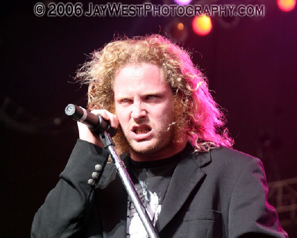 Corey Taylor unmasked of Stonesour..... & Slipknot