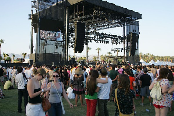 Arctic MonkeysCoachella 04/27/2007