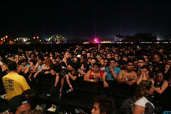 Crowd Shots Coachella 2007