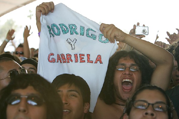 Rodrigo Y Gabriela Coachella 2007