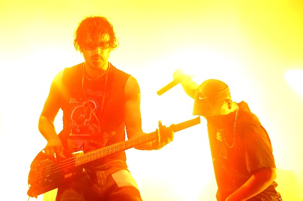 into the light / Asian Dub Foundation