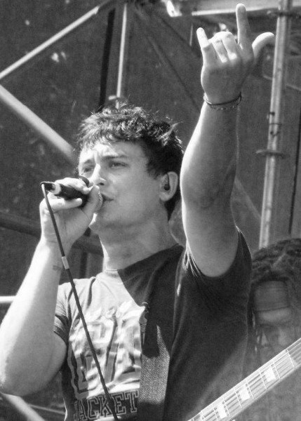 Alex Norman of ill Scarlett