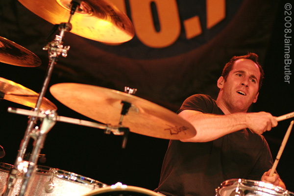Chuck Comeau of Simple Plan (Austin Music Hall 5/11/08)