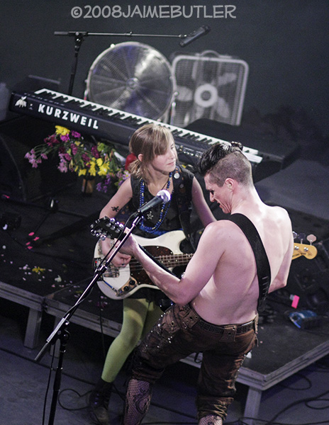 Dresden Dolls perform with Smoosh at Stubbs in Austin, TX 6/01/08