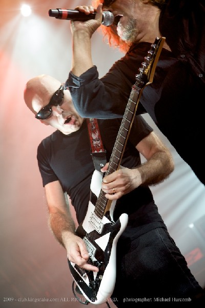 Chickenfoot