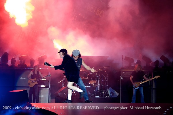 AC/DC