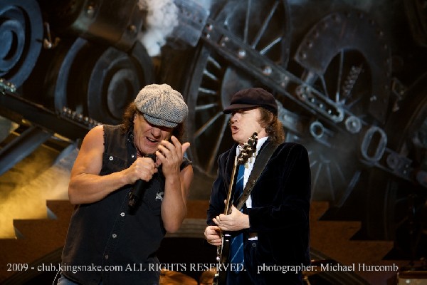 AC/DC