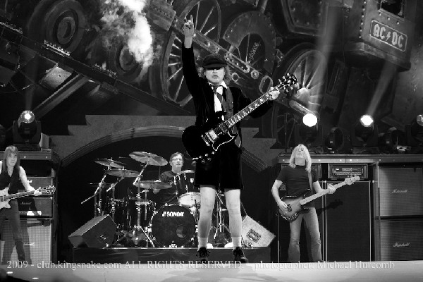 AC/DC