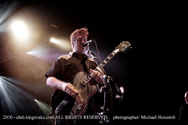 Them Crooked Vultures