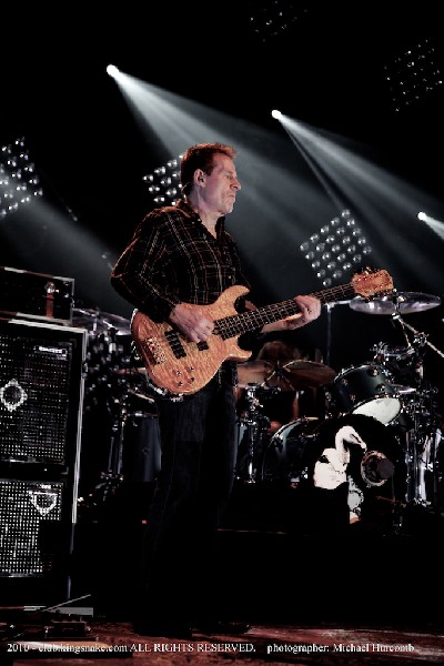 Them Crooked Vultures