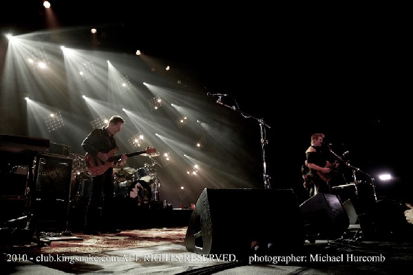 Them Crooked Vultures