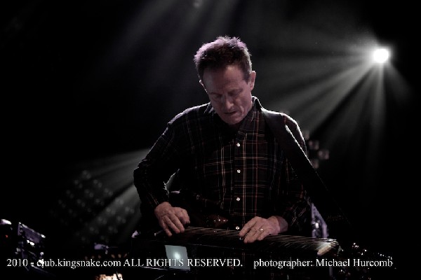 Them Crooked Vultures