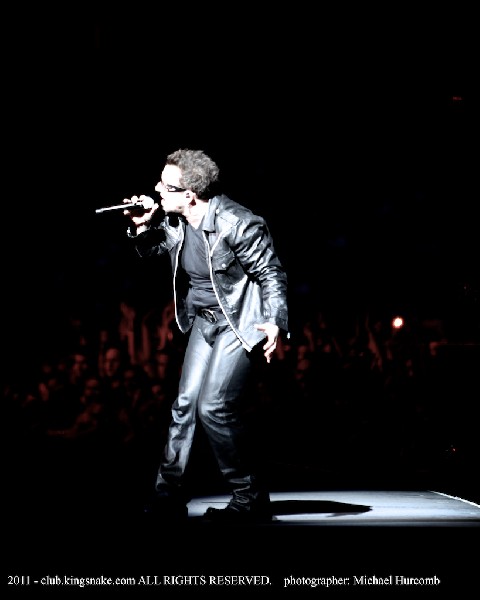 U2