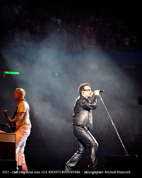 U2
