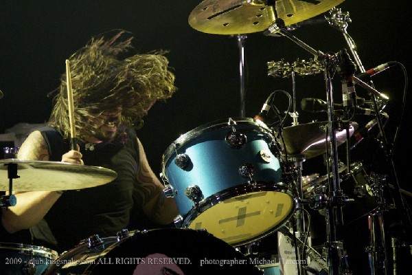 Them Crooked Vultures