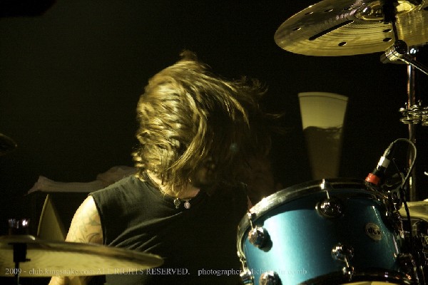 Them Crooked Vultures