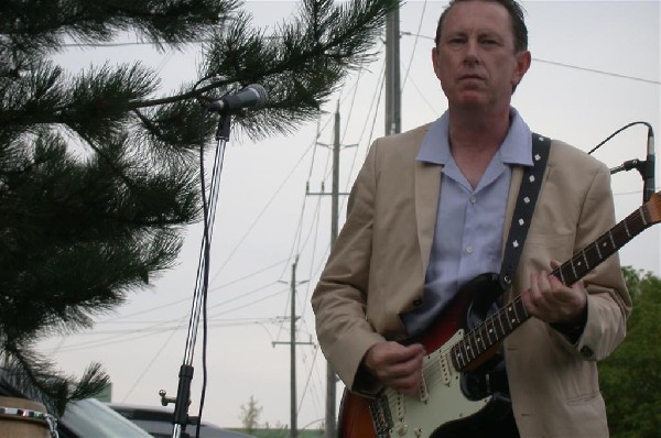 Jack De Keyser Live in Peterborough, Ontario.   Sept  1, 2006