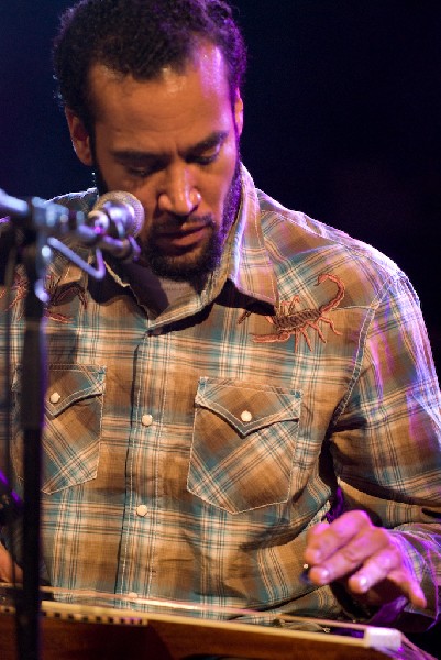 Ben Harper at the Body of War Showcase.  Stubb's BBQ SXSW 2008