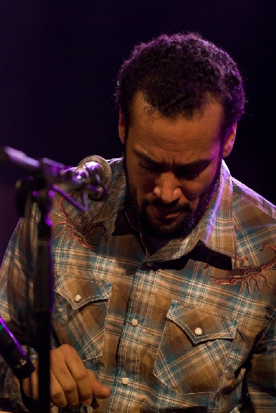 Ben Harper at the Body of War Showcase.  Stubb's BBQ SXSW 2008