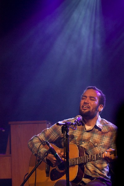 Ben Harper at the Body of War Showcase.  Stubb's BBQ SXSW 2008